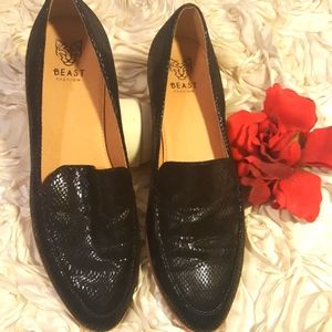Beast Fashion Womens Loafers Metallic Sz 9.